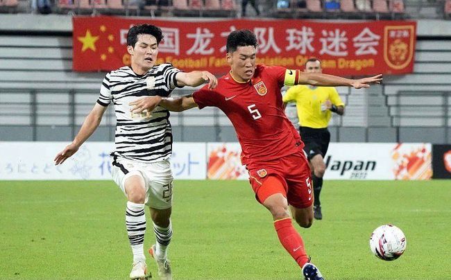 最终阿森纳客场1-0战胜布伦特福德，积分榜方面，枪手积30分登顶，1分优势领跑。